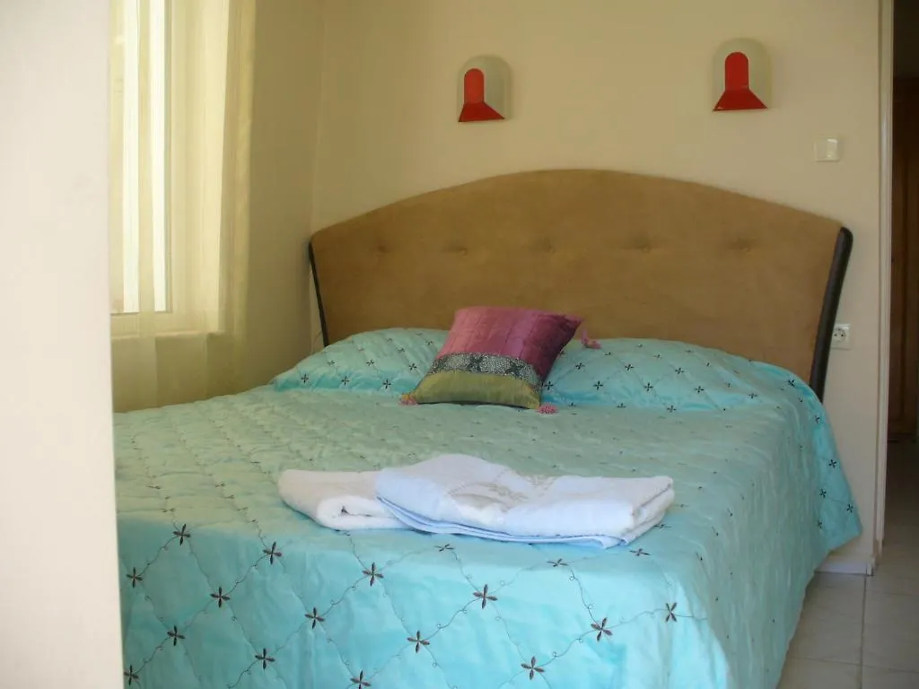Kibar Apart Pansiyon Kuşadası